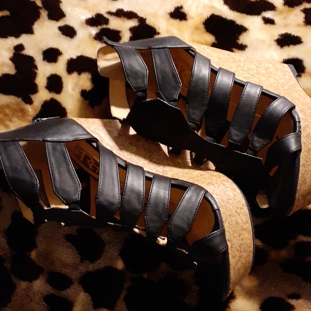 Wedges - Picture 2 of 3
